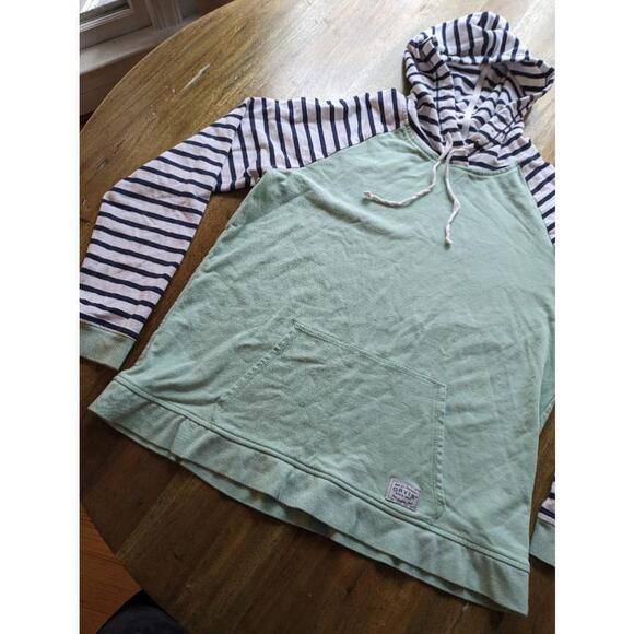 Women's Orvis Green and White Striped Hoodie Sweatshirt Size M - Picture 3 of 5